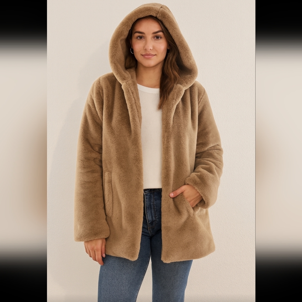 Janice Apparel Tan Teddy Faux Fur Coat Size One Size